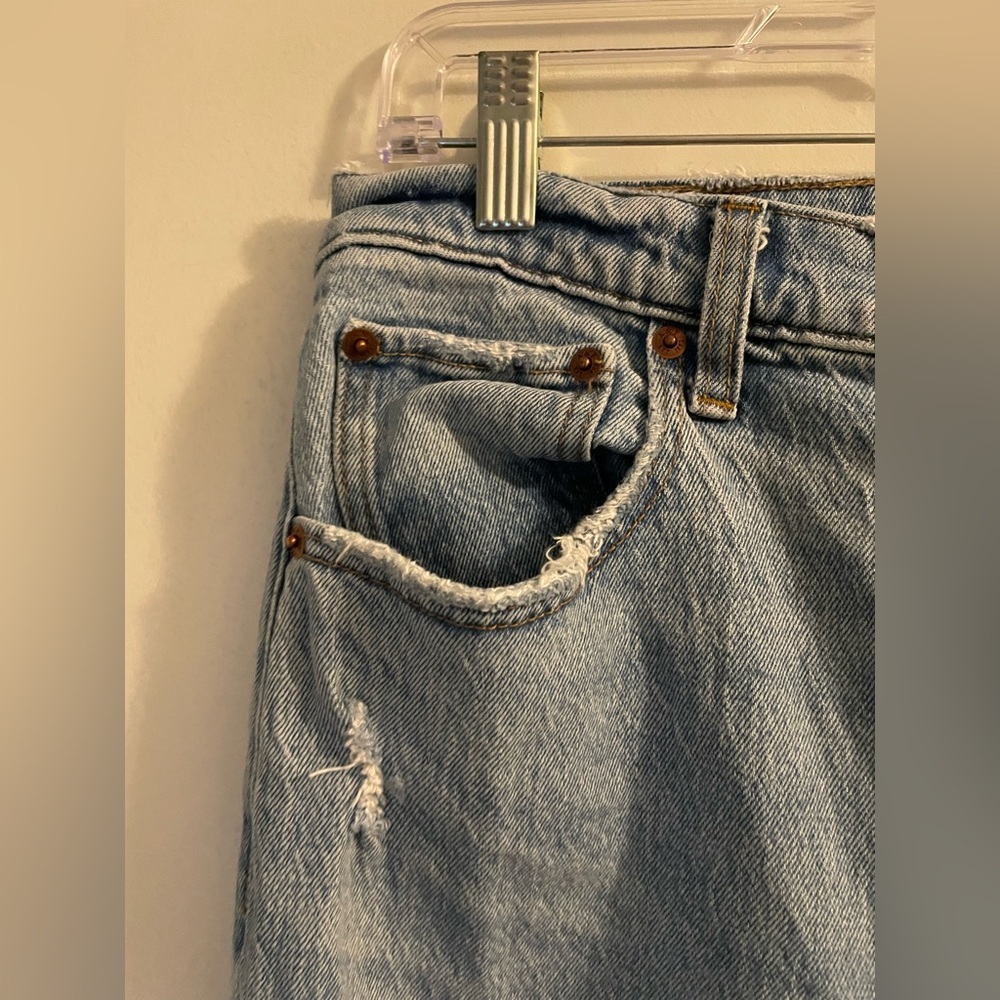 Abercrombie and Fitch The 90’s Ultra High Rise Distressed Straight Jean Size 30 - Picture 6 of 16